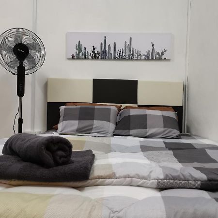 Sri Makmur Pontian Homestay Pontian Besar Exteriör bild